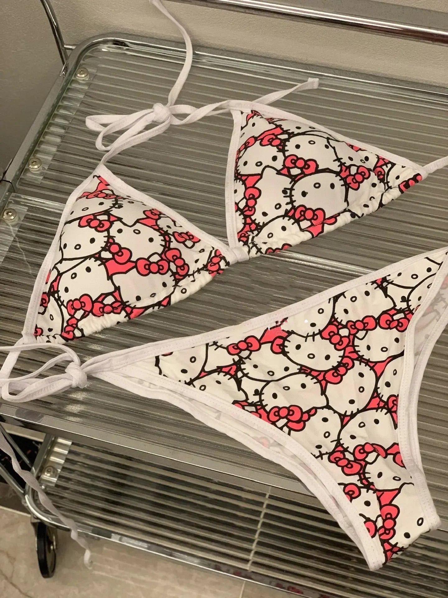 2024 Hellokitty Cute Girls Sexy Bikinis Set Print Bikini Swimsuit Women Swimwear Beachwear Lingerie Elasticity Slips On Vacation